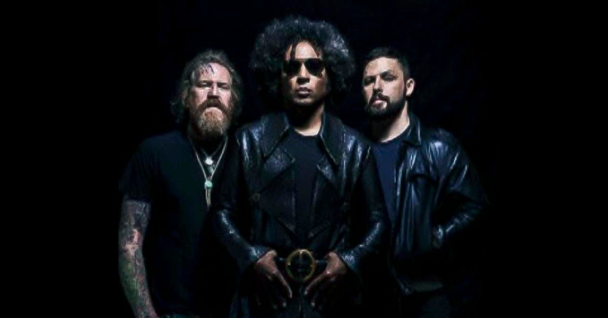 Papa Roach - Broken Home Papa Roach - Broken Home