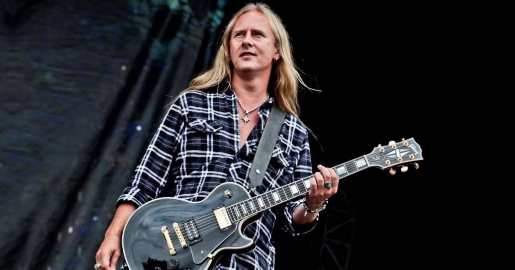Gibson TV Presents Jerry Cantrell As Part Of Online Original Series